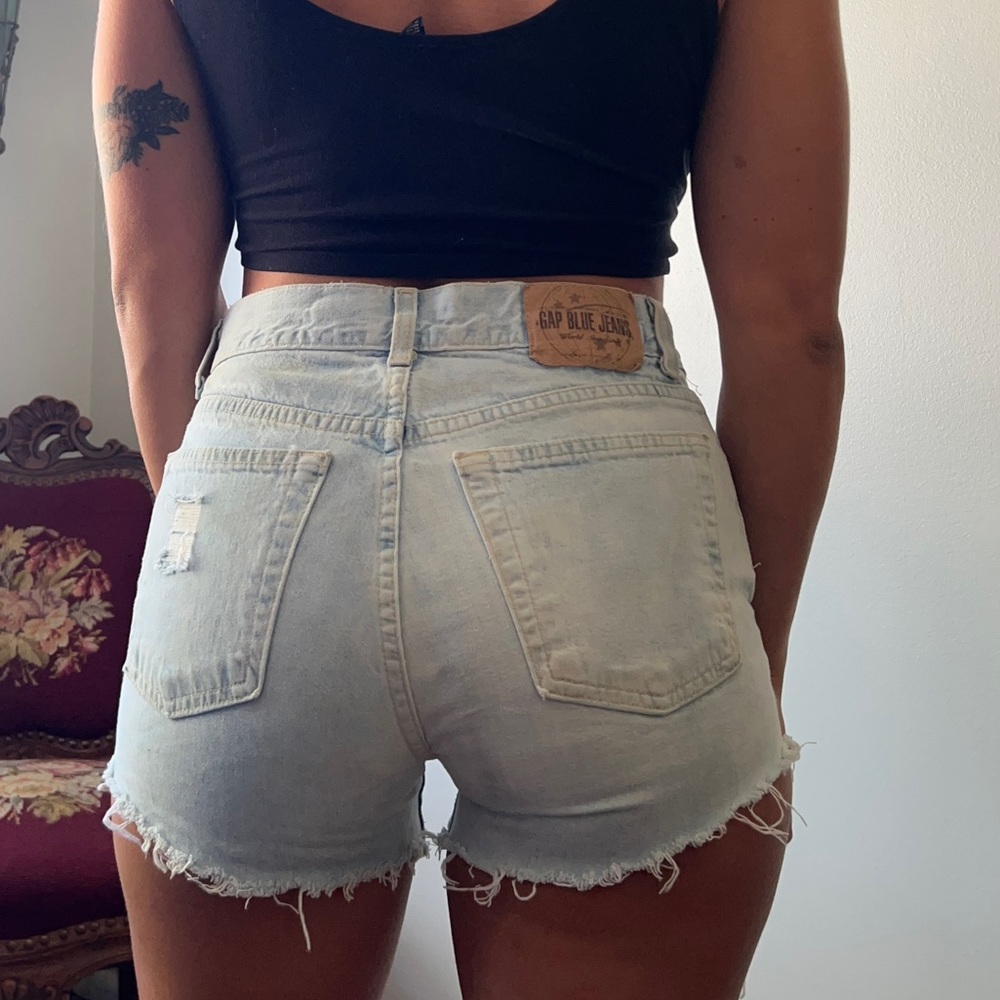 Vintage Gap Jean Short Cutoffs